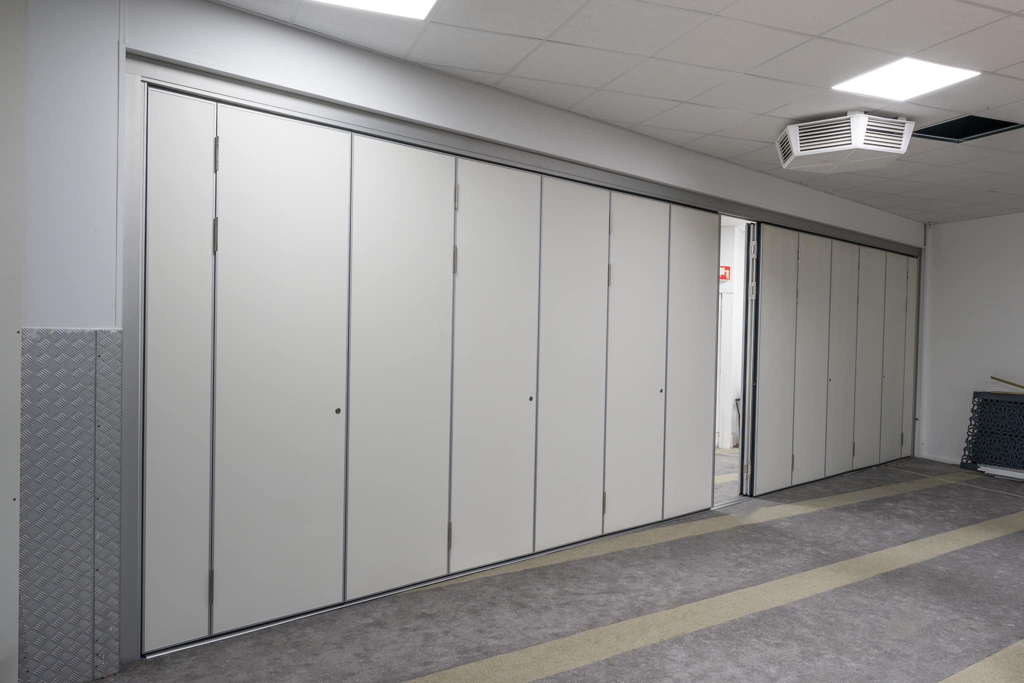 Glass acoustic wall installation in Central London office