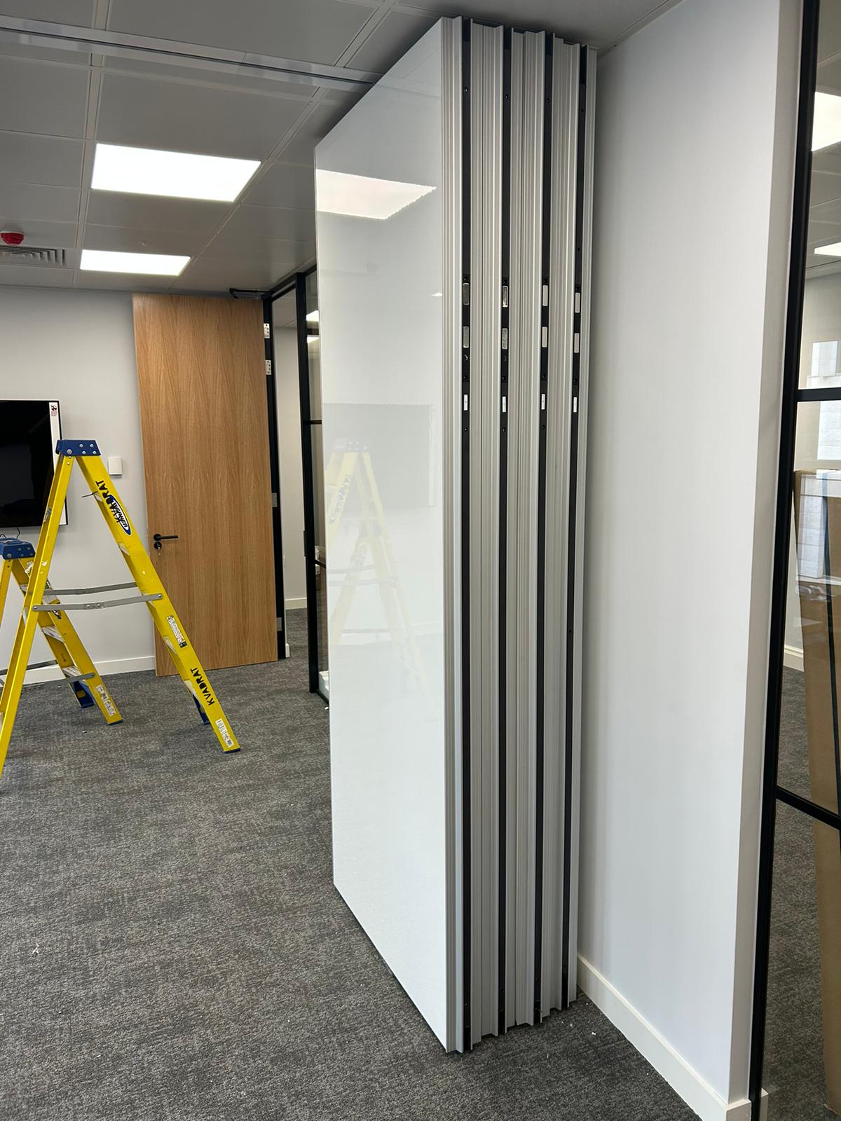 Acoustic movable wall Southern London office